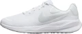 Кроссовки беговые Nike REVOLUTION 7 белые FB2207-100
