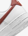 Кроссовки женские Nike WMNS AIR FORCE 1 07 бело-красные DD8959-115