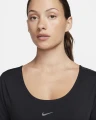 Топ жіночий Nike W NK ONE CLASSIC DF TWST SS TP чорний FN2851-010