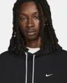 Худи Nike M NK SOLO SWSH FLC PO HOODIE черное DX1355-010