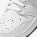 Кросівки Nike AIR JORDAN 1 MID білі 554724-130