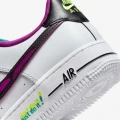 Кроссовки подростковые Nike AIR FORCE 1 LV8 (GS) белые DX3933-100