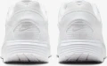 Кроссовки Nike AIR MAX SOLO белые DX3666-104