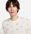 Футболка Nike M NSW TEE M90 12MO AOP молочная FQ8036-133