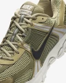 Кроссовки Nike ZOOM VOMERO 5 оливковые FJ1915-200