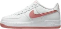 Кроссовки подростковые Nike AIR FORCE 1 (GS) бело-коралловые DV7762-102