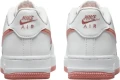 Кроссовки подростковые Nike AIR FORCE 1 (GS) бело-коралловые DV7762-102