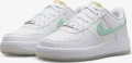 Кросівки підліткові Nike AIR FORCE 1 LV8 (GS) біло-м'ятно-оранжеві FJ7706-131