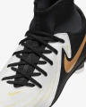 Бутси дитячі Nike JR PHANTOM LUNA II CLUB FG/MG біло-чорні FJ2601-100