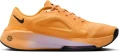 Кросівки для тренувань жіночі Nike W VERSAIR оранжеві DZ3547-705