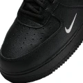 Кроссовки Nike AIR FORCE 1 07 LV8 UT черно-серебряные DX8967-001