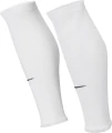 Гетри футбольні без шкарпетки Nike STRIKE WC22 білі DH6621-100