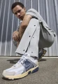 Кросівки Nike ZOOM VOMERO 5 'SINCE 1972' біло-бежево-темно-сині HF4259-100