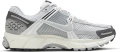 Кроссовки женские Nike ZOOM VOMERO 5 серо-белые FD9919-001