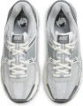 Кроссовки женские Nike ZOOM VOMERO 5 серо-белые FD9919-001