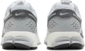 Кроссовки женские Nike ZOOM VOMERO 5 серо-белые FD9919-001