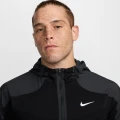 Реглан Nike M NK ELMNT TOP LS WR черно-темно-серый HF7452-010
