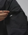 Куртка Nike JORDAN ESSENTIALS STATEMENT LIGHTWEIGHT RENEGADE JACKET чорна FN4623-010