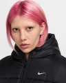 Куртка женская Nike W NSW TF SYNFL NK CLSC PFR черная FZ5899-010