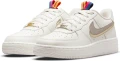 Кросівки підліткові Nike AIR FORCE 1 LV8 (GS) біло-золоті DH9595-001
