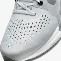 Кросівки бігові Nike AIR ZOOM VOMERO 15 сірі CU1855-003