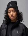 Шапка Nike JORDAN PEAK SATIN LINED BEANIE черная HJ3224-010
