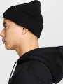 Шапка Nike PEAK SWOOSH BEANIE черная HF0187-010