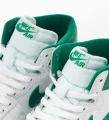 Кроссовки Nike AIR JORDAN SHIP SP бело-зеленые DX4976-103