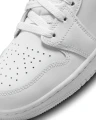 Кроссовки подростковые Nike AIR JORDAN 1 MID (GS) белые 554725-136