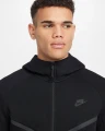 Толстовка Nike TECH FULL-ZIP WINDRUNNER HOODIE чорна HV0949-010