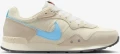 Кросівки жіночі Nike VENTURE RUNNER бежево-блакитні CK2948-114