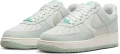 Кросівки жіночі Nike AIR FORCE 1 '07 SE м'ятно-бежеві HQ1497-099