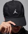 Кепка Nike JORDAN CLUB UNSTRUCTURED CURVED-BILL чорна HQ1963-010