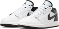 Кроссовки подростковые Nike AIR JORDAN 1 LOW (GS) бело-черные 553560-132