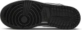 Кроссовки подростковые Nike AIR JORDAN 1 LOW (GS) бело-черные 553560-132