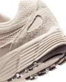 Кросівки Nike P-6000 SE бежеві HF0015-100