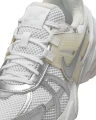Кросівки жіночі Nike V2K RUN біло-срібні FD0736-104