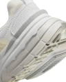 Кросівки жіночі Nike V2K RUN біло-срібні FD0736-104