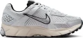 Кроссовки женские Nike ZOOM VOMERO 5 светло-серые FN6742-002