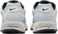Кроссовки женские Nike ZOOM VOMERO 5 светло-серые FN6742-002