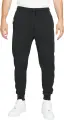 Спортивные штаны Nike SPORTSWEAR TECH ESSENTIALS черные DD5293-010