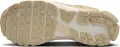 Кроссовки женские Nike ZOOM VOMERO 5 бежевые HQ0458-200