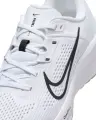 Кросівки бігові жіночі Nike QUEST 6 біло-чорні FD6034-100