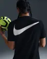 Футболка Nike ACADEMY DRI-FIT чорна HJ4243-010