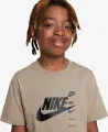 Футболка подростковая Nike STANDARD ISSUE бежевая FN7713-247