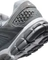 Кросівки Nike ZOOM VOMERO 5 сіро-білі HF1553-003