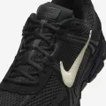 Кросівки Nike ZOOM VOMERO 5 чорні IB4005-010