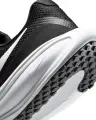 Кроссовки беговые Nike REVOLUTION 8 черные HJ9198-003