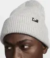 Шапка Nike PEAK FUTURA BEANIE серая HF0326-063