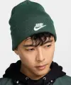 Шапка Nike PEAK FUTURA BEANIE темно-зеленая HF0186-323